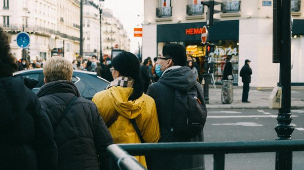 Redonnez vie a votre salon avec nos plaids canapé !